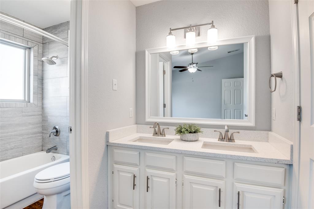 Shadowood Trail Condo - Residential