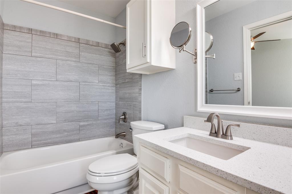 Shadowood Trail Condo - Residential