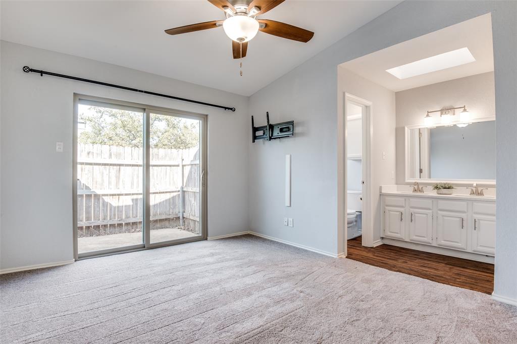 Shadowood Trail Condo - Residential