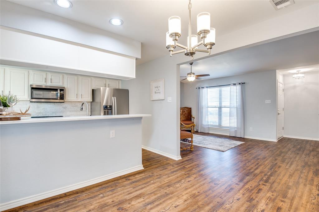 Shadowood Trail Condo - Residential