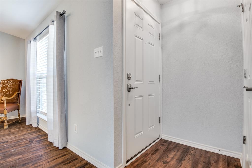 Shadowood Trail Condo - Residential