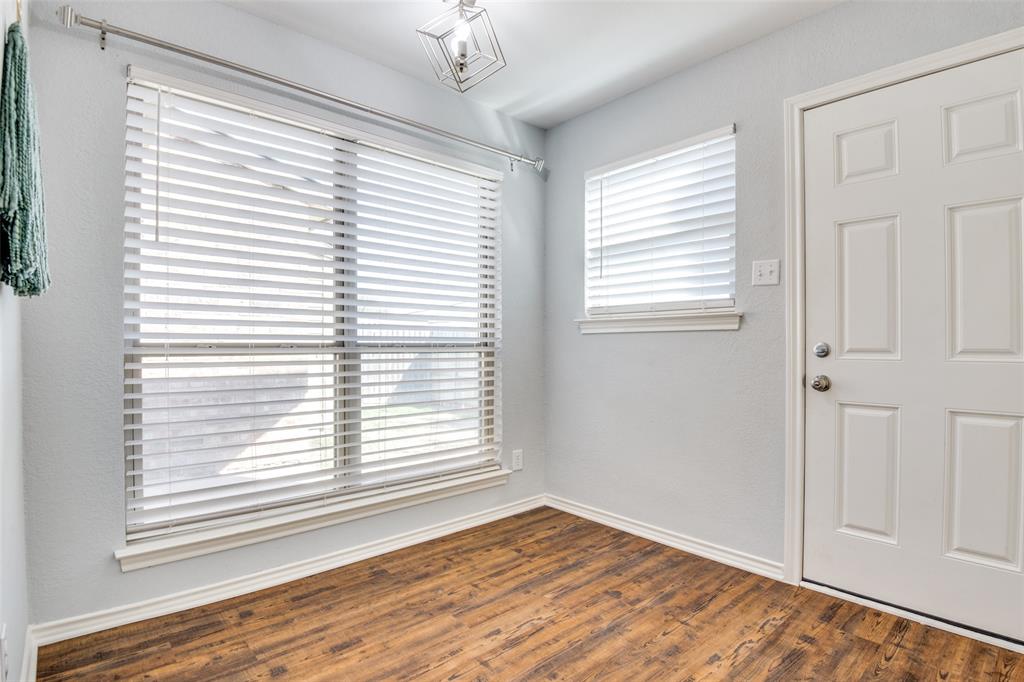 Shadowood Trail Condo - Residential