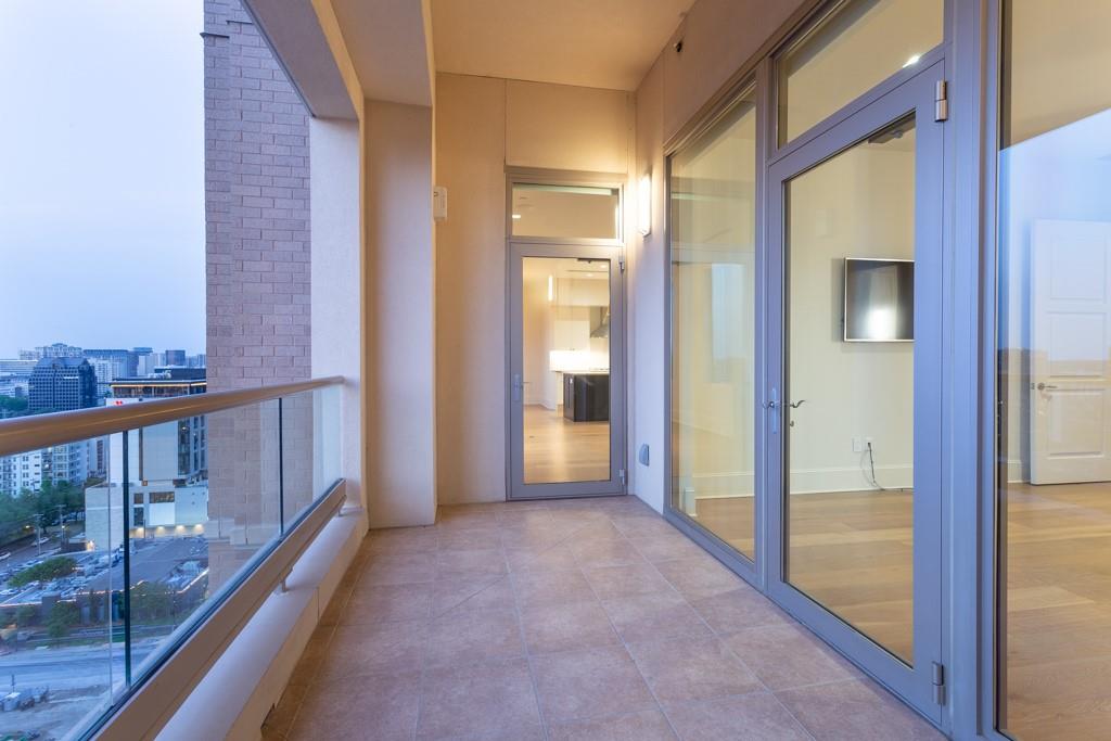 Stoneleigh Residences - Residential