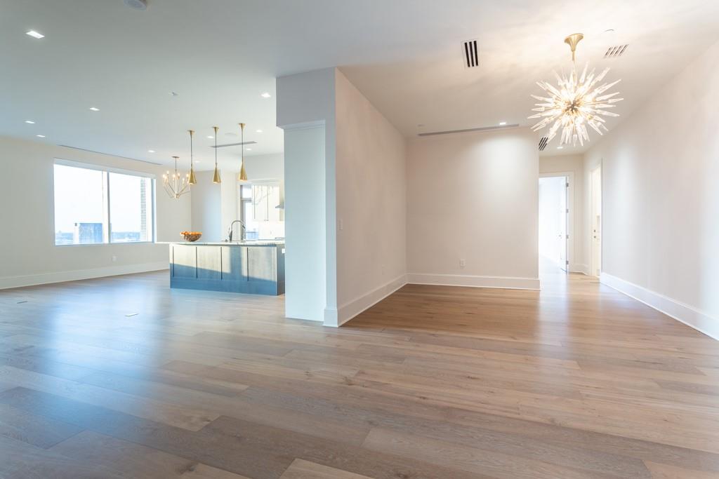 Stoneleigh Residences - Residential