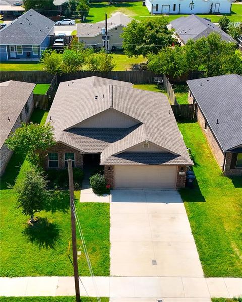 1706 E Arlington Avenue Fort Worth TX 76104