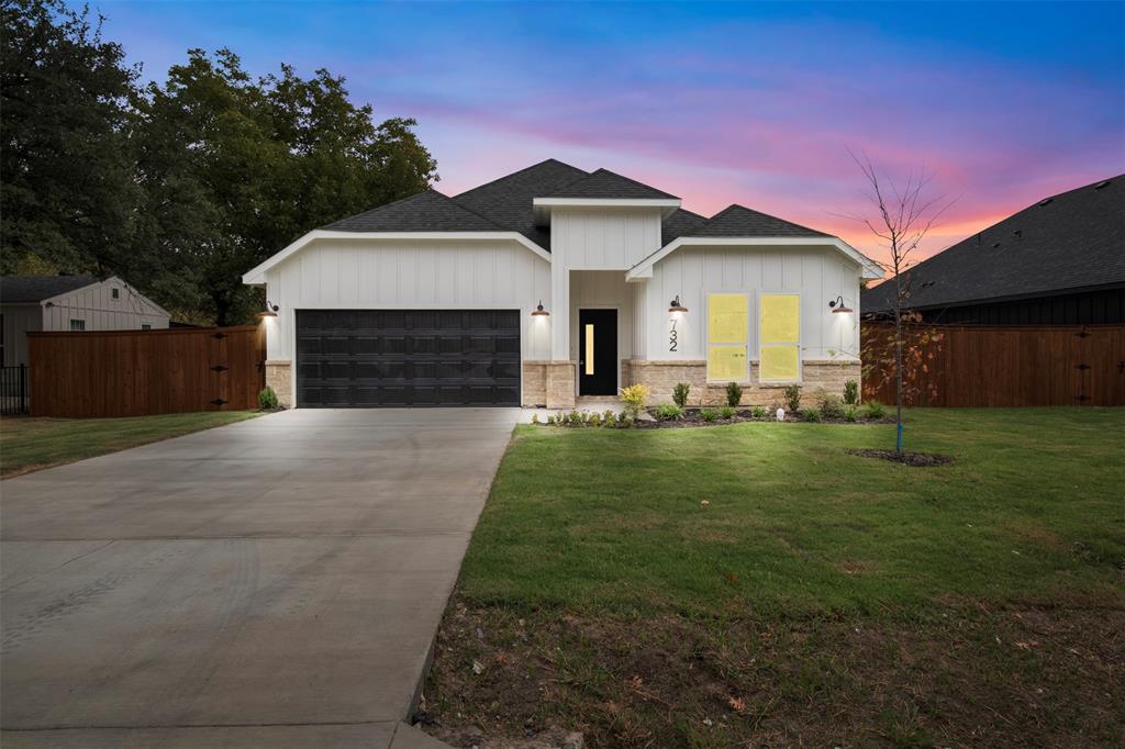 732 Old London Lane