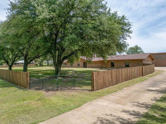 100 JOYNER ST, OMAHA, TX 75571 - Image fea84cb4608ca482330598ffb7cfb8a9/1265939821
