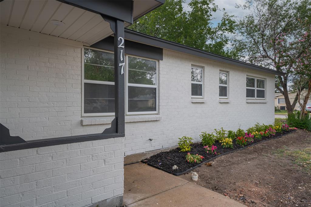 217 Palomino Drive