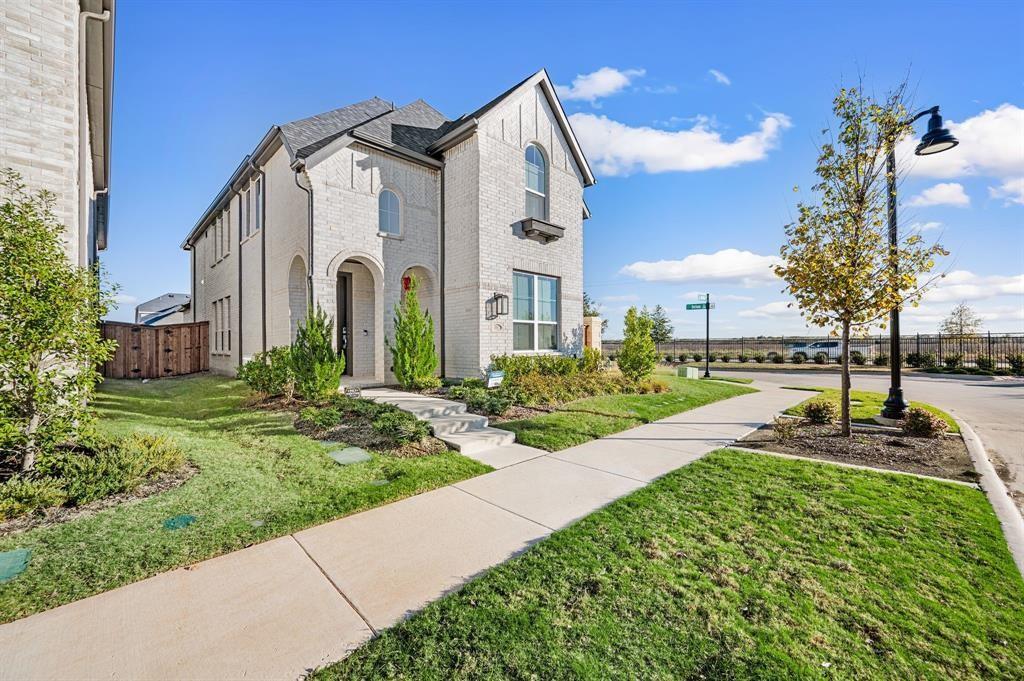 2856 Chester Drive