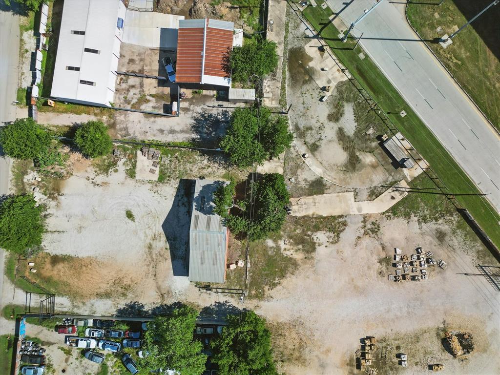 10025 Jacksboro Highway
