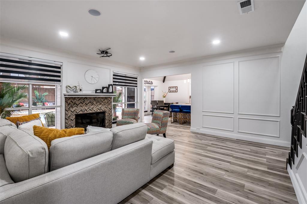 1007 Merribrook Lane