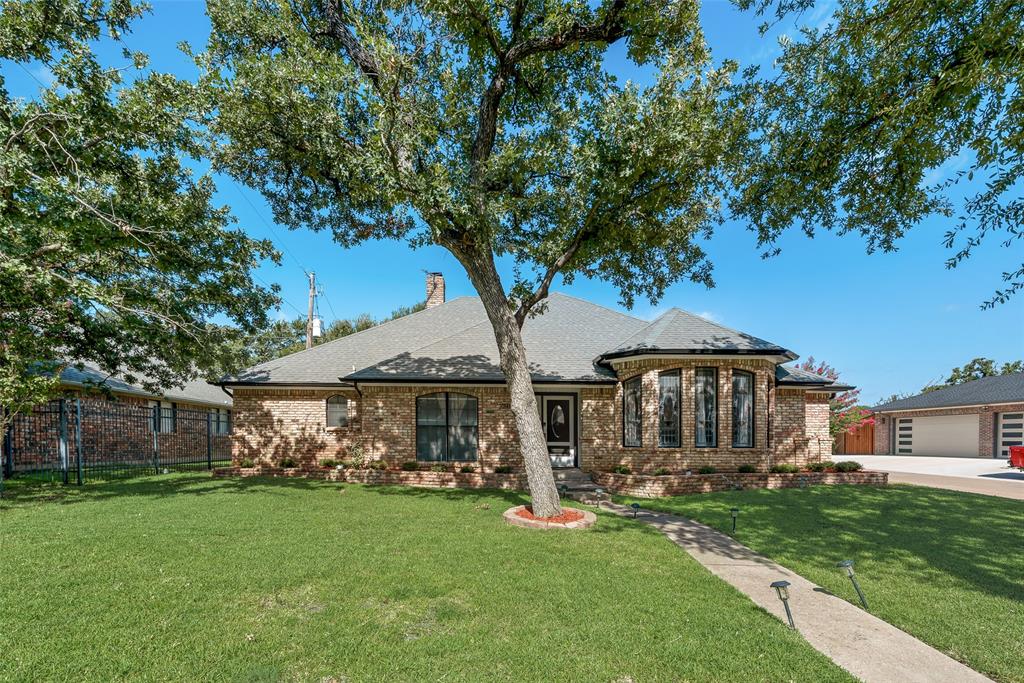 6621 Townlake Circle