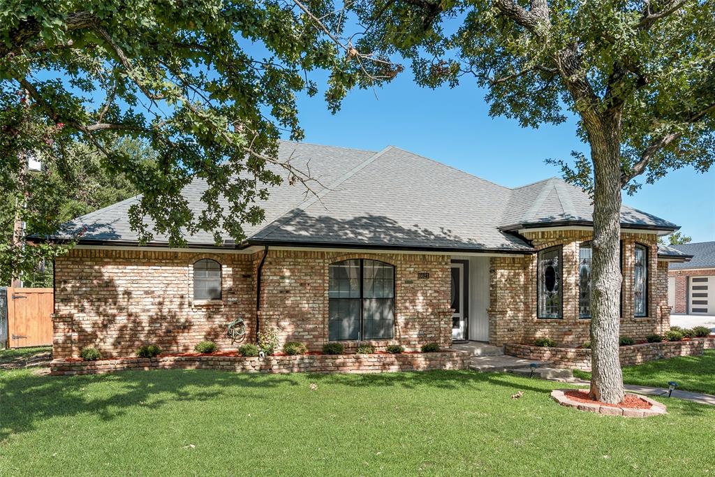 6621 Townlake Circle