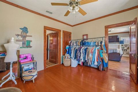 Tiny photo for 724 S Texas Street, De Leon, TX 76444 (MLS # 21210214)