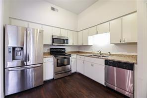 High Hollows Condo - Residential Lease