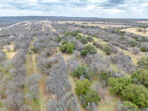 A home in Mineral Wells