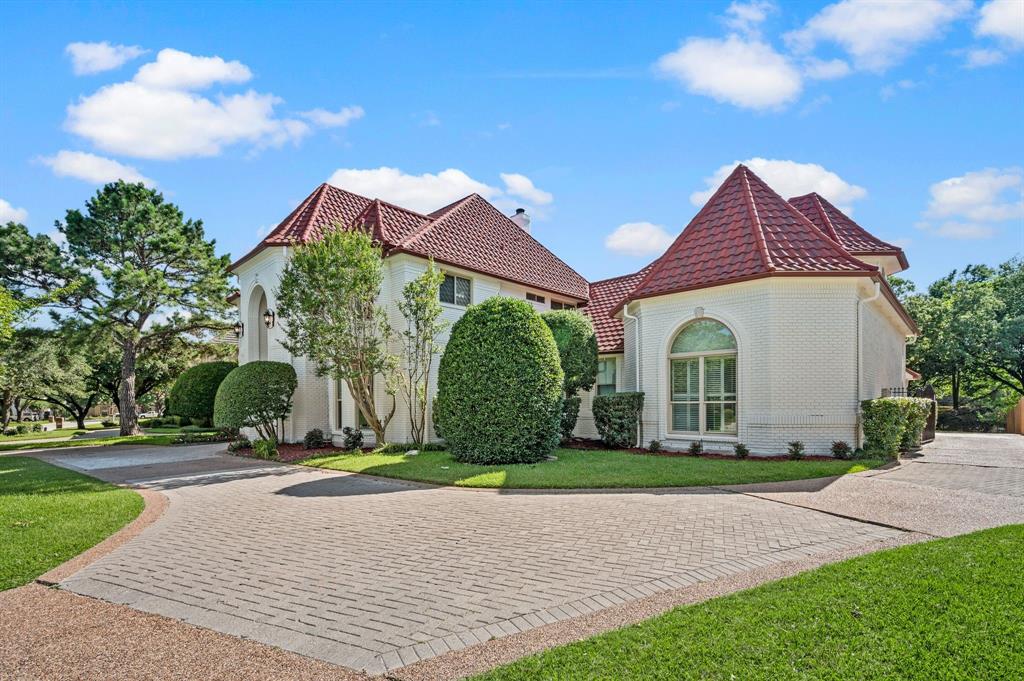 4512 Alexandra Drive