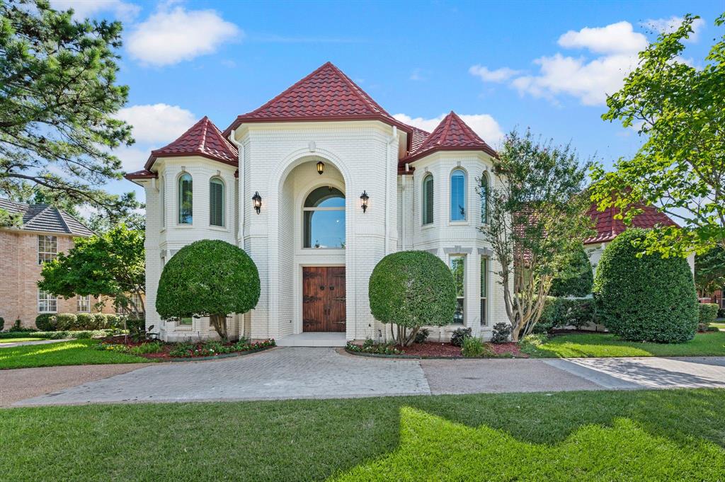 4512 Alexandra Drive