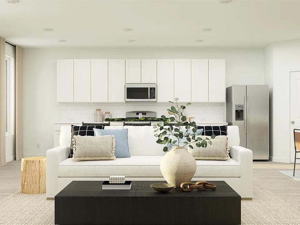 Shaded Tree Ph 2 - Residential Lease