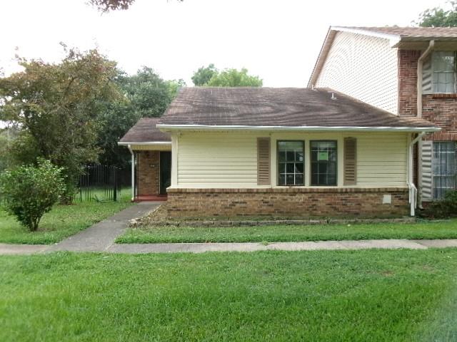 257 E Stephenson Street