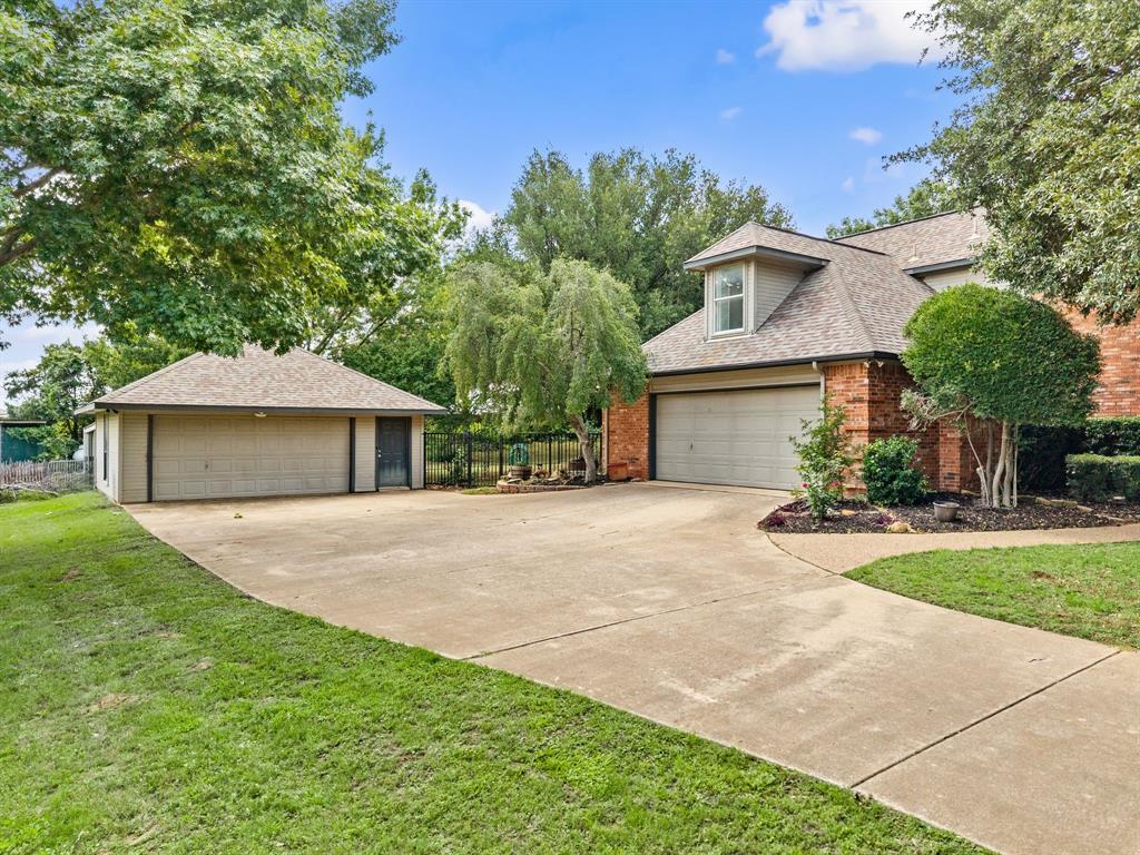 5851 Windridge Lane