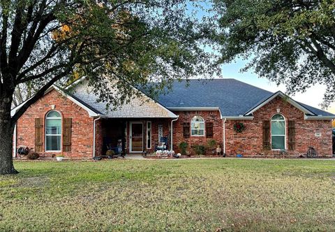 A home in Pottsboro