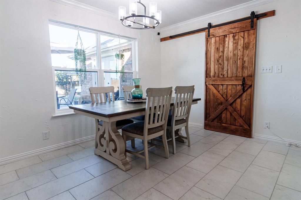 Lakeway Crossing - Residential