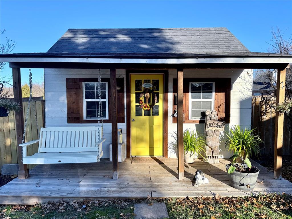 Lakeway Crossing - Residential