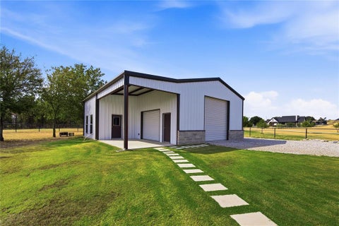 Tiny photo for 1135 Paradise Parkway, Poolville, TX 76487 (MLS # 21396054)