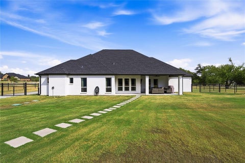 Tiny photo for 1135 Paradise Parkway, Poolville, TX 76487 (MLS # 21396054)