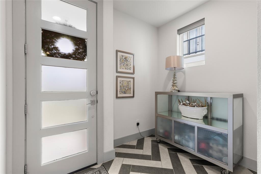 276 Currie Street