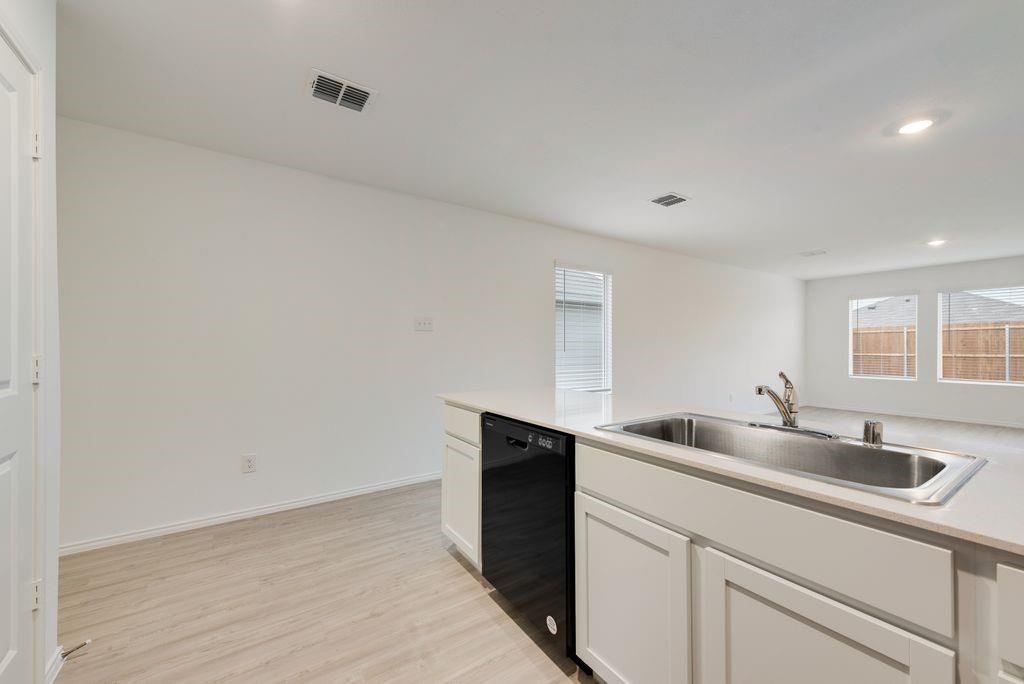3334 Watterson Way