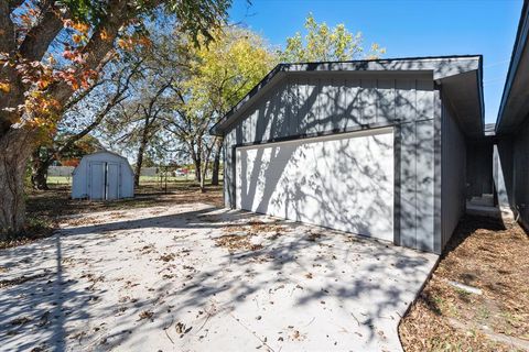 A home in DeSoto