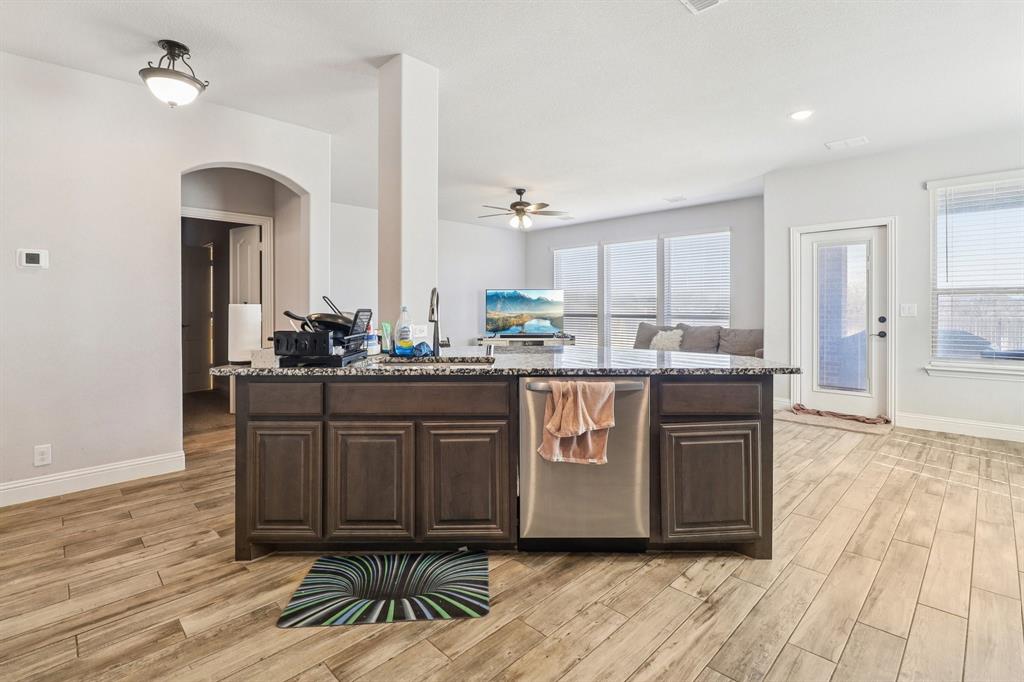 Eagle Glen - Residential