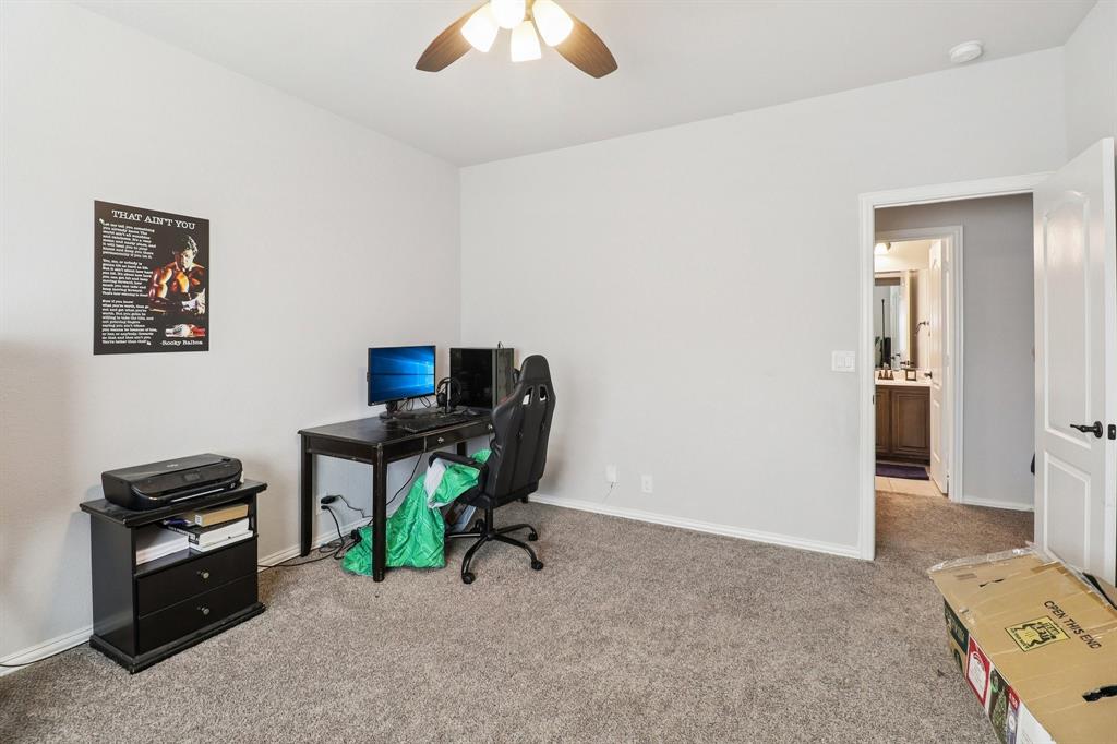 Eagle Glen - Residential