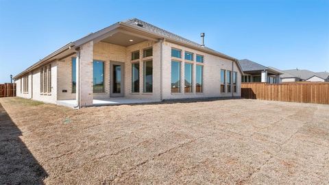 A home in Rhome