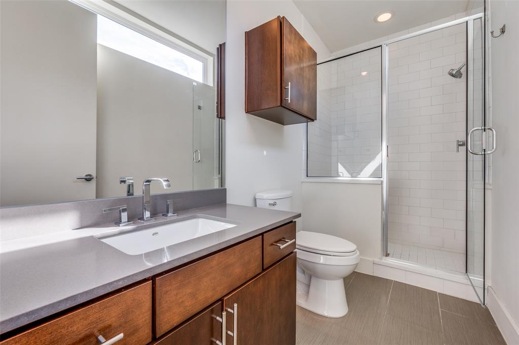 HAWTHORNE STREET TOWNHOMES - Residential