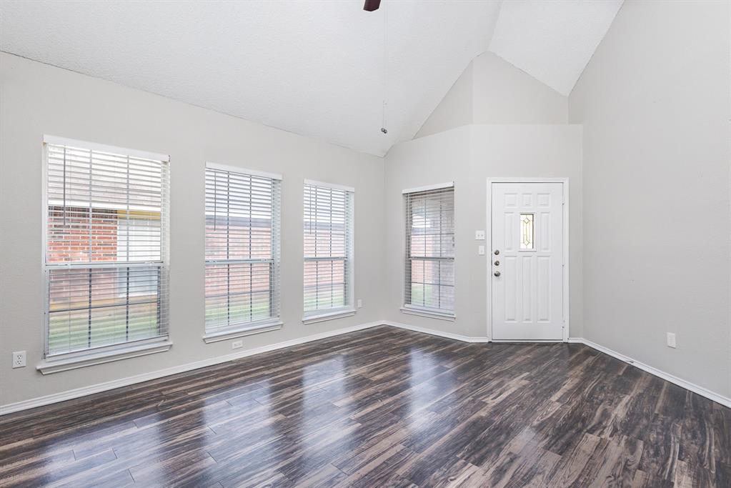 5519 Katey Lane
