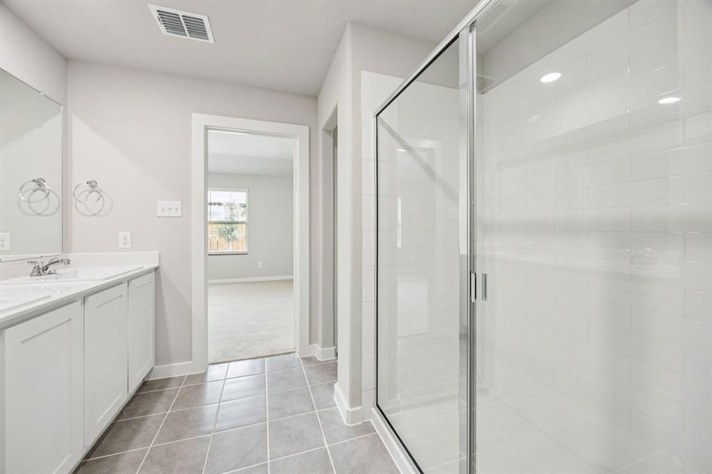 Lakehaven - Residential