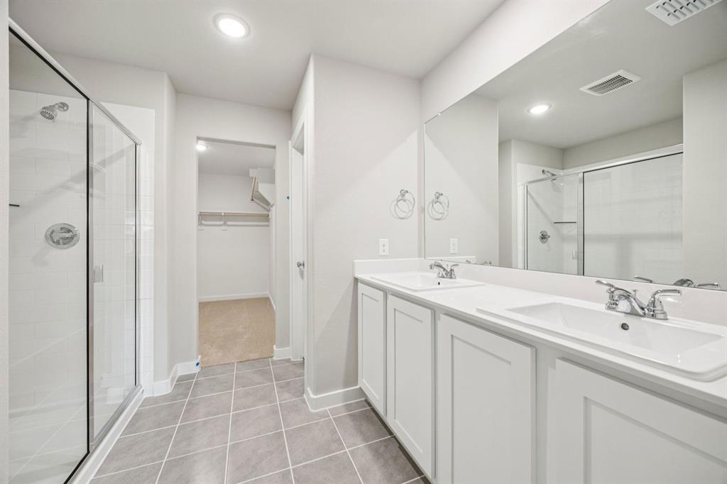 Lakehaven - Residential