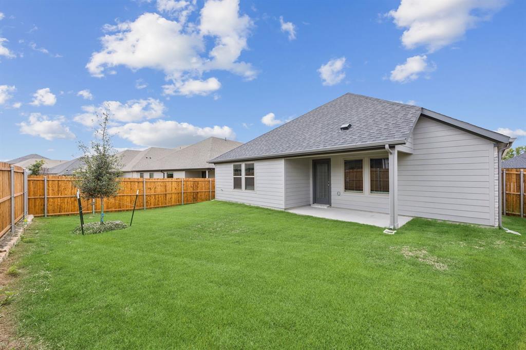 Lakehaven - Residential