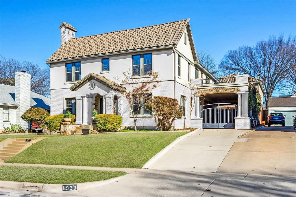 1933 Rockridge Terrace