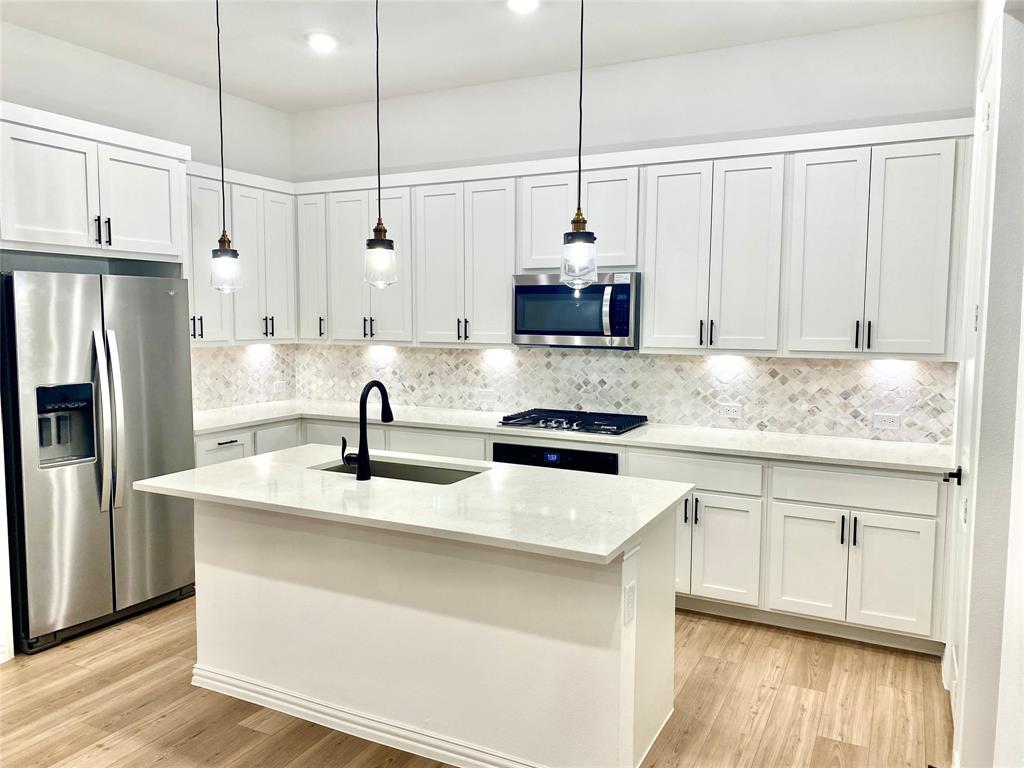 Lexington Estates Ph 1 - Residential Lease