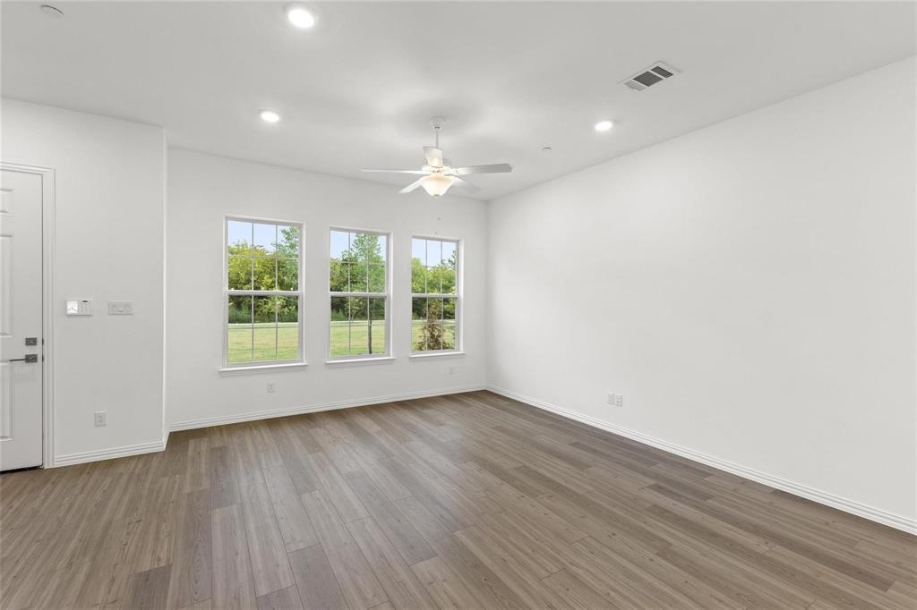 Lexington Estates Ph 1 - Residential Lease