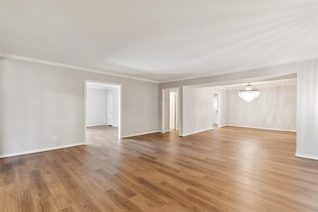 Park Carillon Condo - Residential