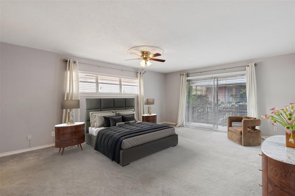 Park Carillon Condo - Residential