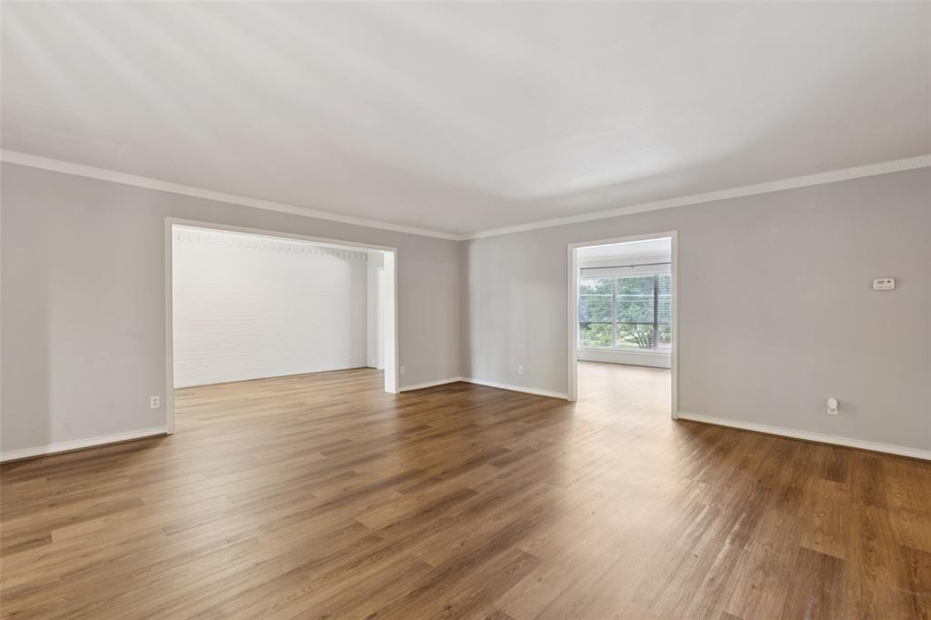 Park Carillon Condo - Residential