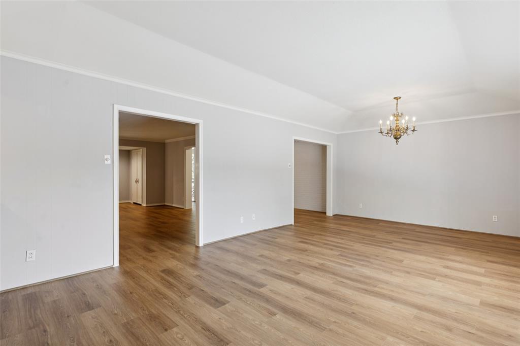 Park Carillon Condo - Residential