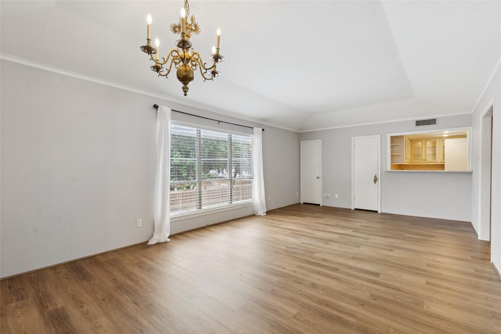 Park Carillon Condo - Residential