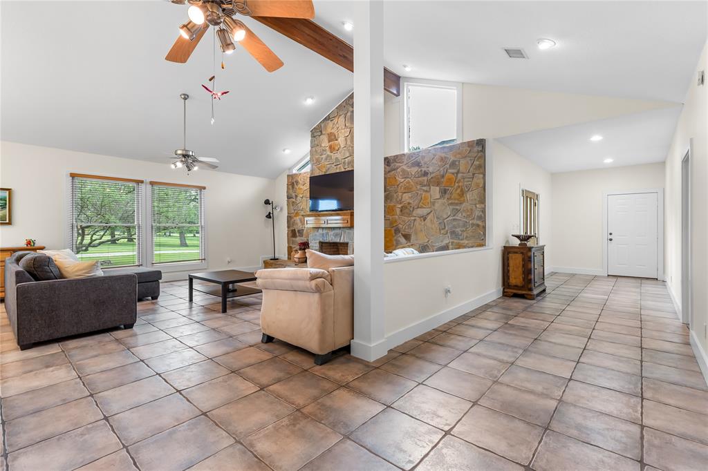 A-361 WC HALLMARK 2.0000 ACRES - Residential